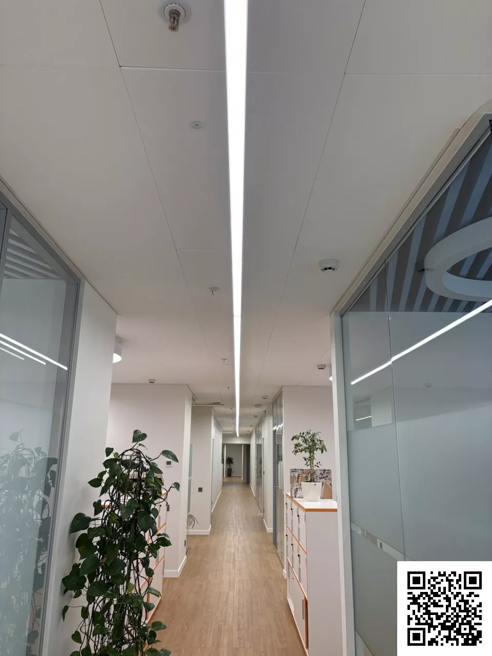 Освещении офиса компании «Systeme Electric», г.Москва, ул.Двинцев, 12, корп.1а ТД Электротехмонтаж, ООО(1961)